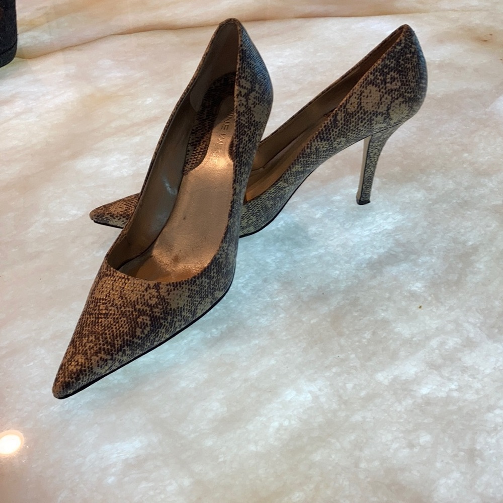 Vintage Nine West comfortable pump they makes a statement 6.5